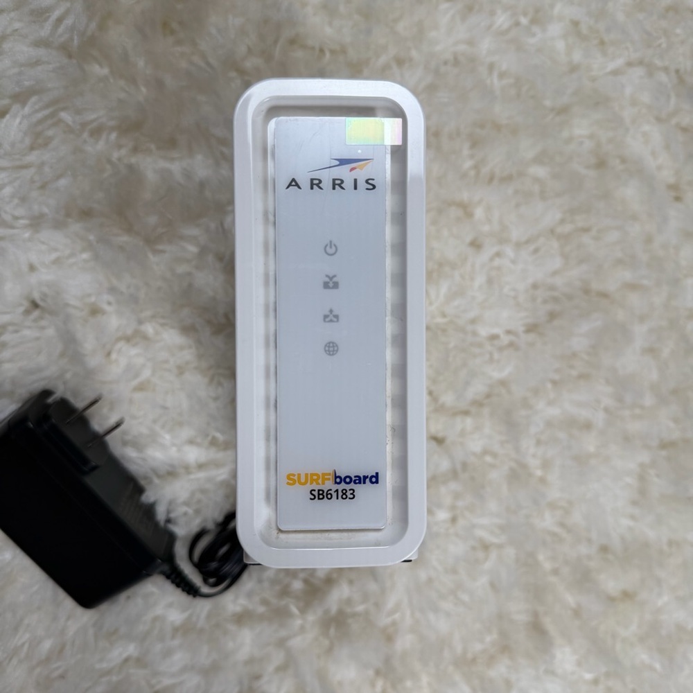 ARRIS SURFboard SB6183 Modem